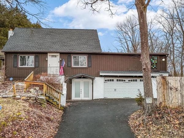 3006 WILD RUN ROAD , PENNSBURG, PA 18073