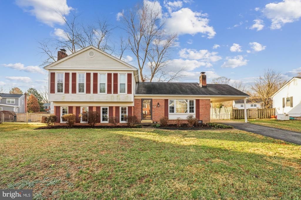 5711 Shropshire Court, Alexandria, VA 22315 Main Photo