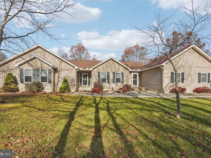 19 Farmer Court , Albrightsville, PA 18210 Main Photo