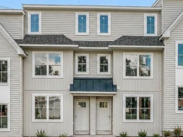 233 2ND AVENUE, Unit 3, ROYERSFORD, PA 19468