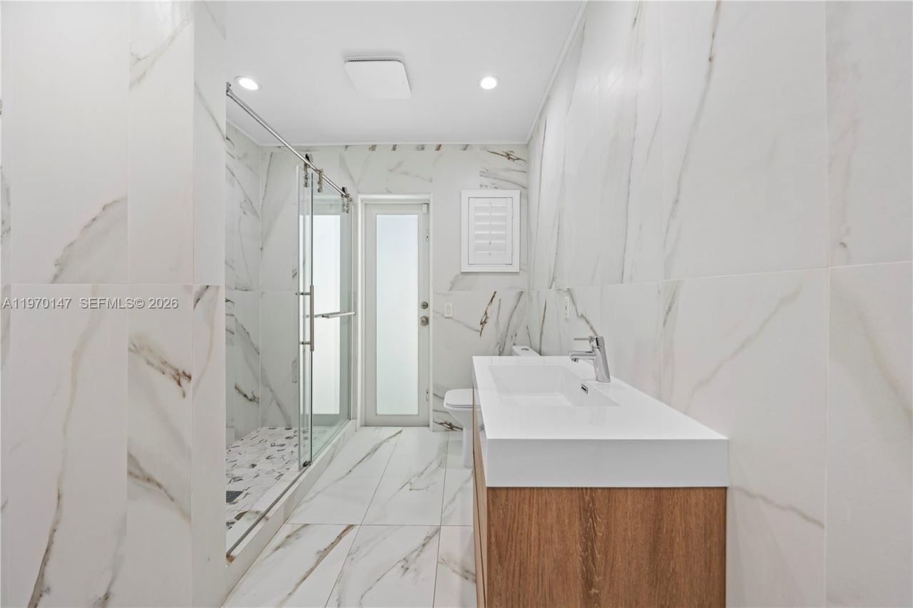 8801 SW 124th St, Miami, FL 33176 Photo