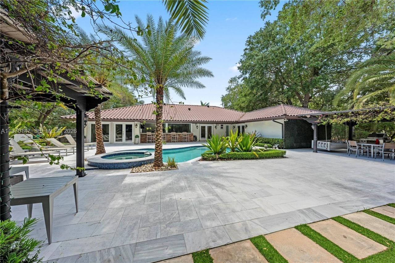 8801 SW 124th St, Miami, FL 33176 Photo