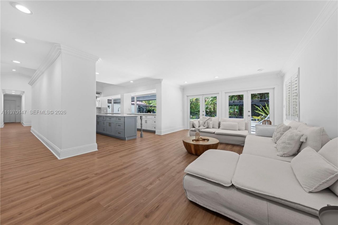 8801 SW 124th St, Miami, FL 33176 Photo