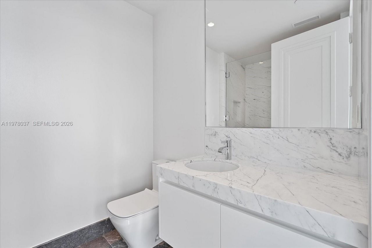 17901 Collins Ave, Unit 1506, Sunny Isles Beach, FL 33160 Photo