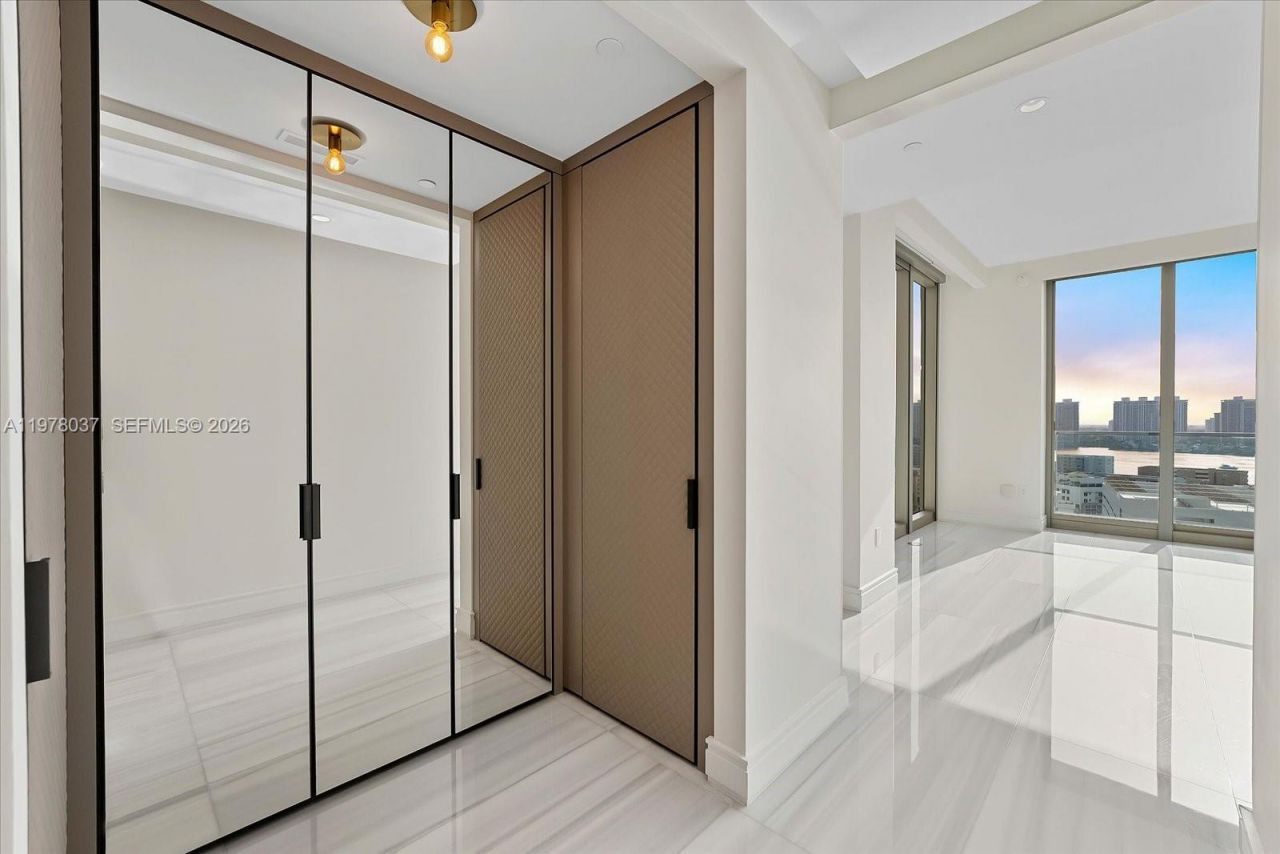 17901 Collins Ave, Unit 1506, Sunny Isles Beach, FL 33160 Photo