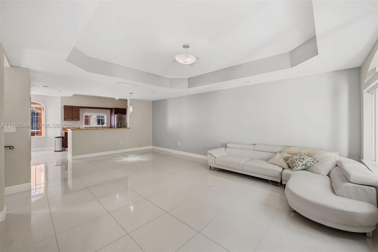 2729 NE 184th Ln , Unit 2729, Aventura, FL 33160 Photo