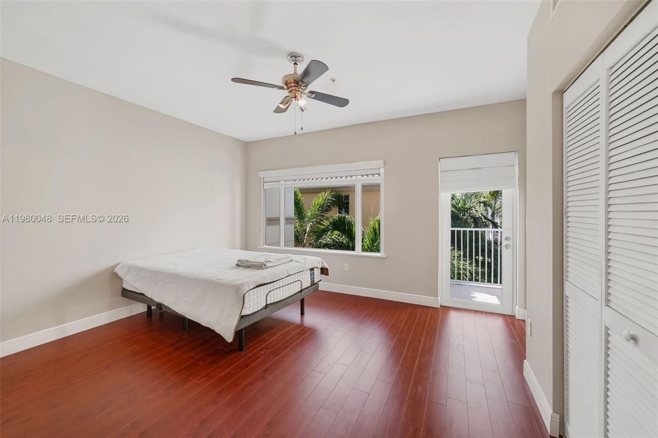 2729 NE 184th Ln , Unit 2729, Aventura, FL 33160 Photo