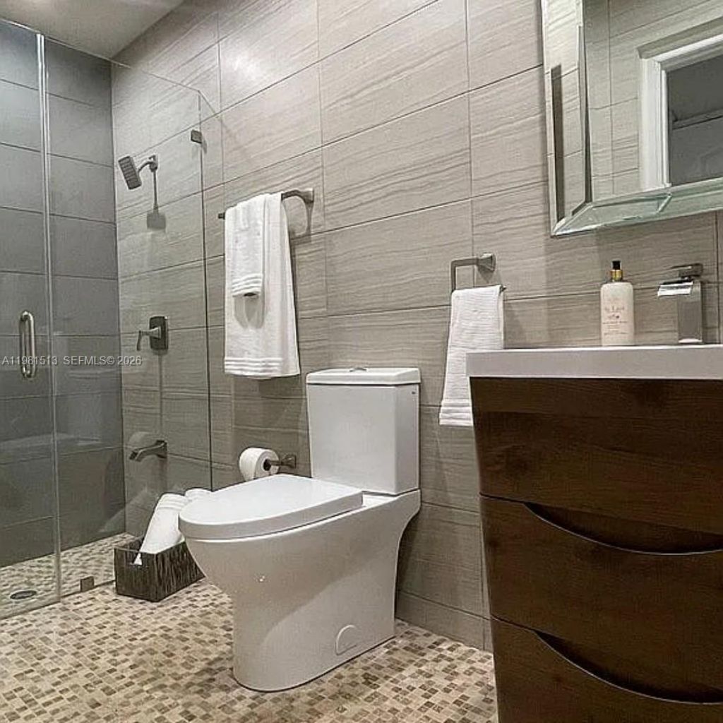 8801 SW 124th St , Miami, FL 33176 Photo