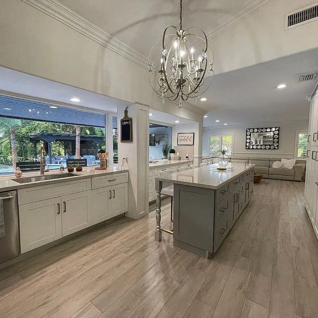 8801 SW 124th St , Miami, FL 33176 Photo