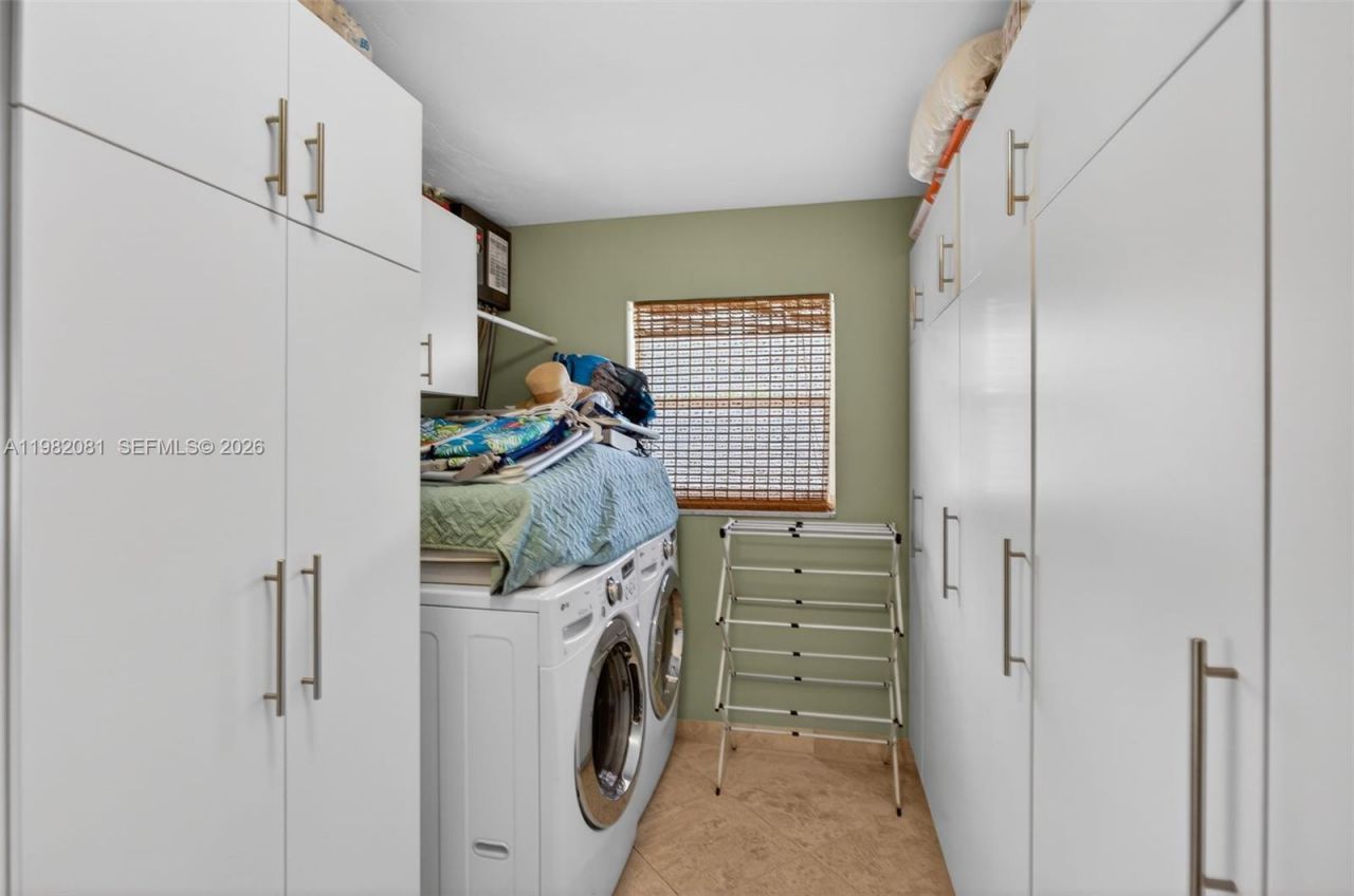 2136 NE 56th Pl, Fort Lauderdale, FL 33308 Photo