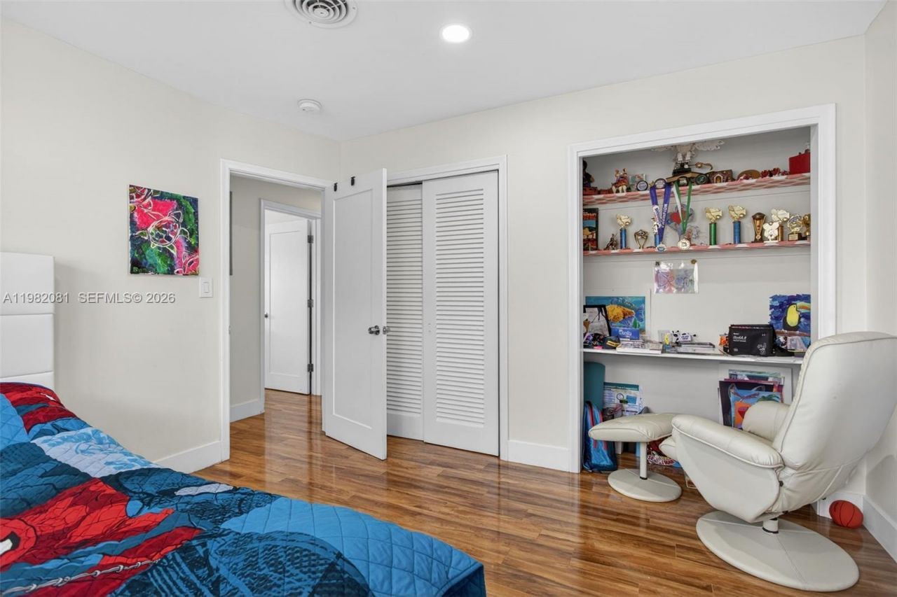 2136 NE 56th Pl, Fort Lauderdale, FL 33308 Photo