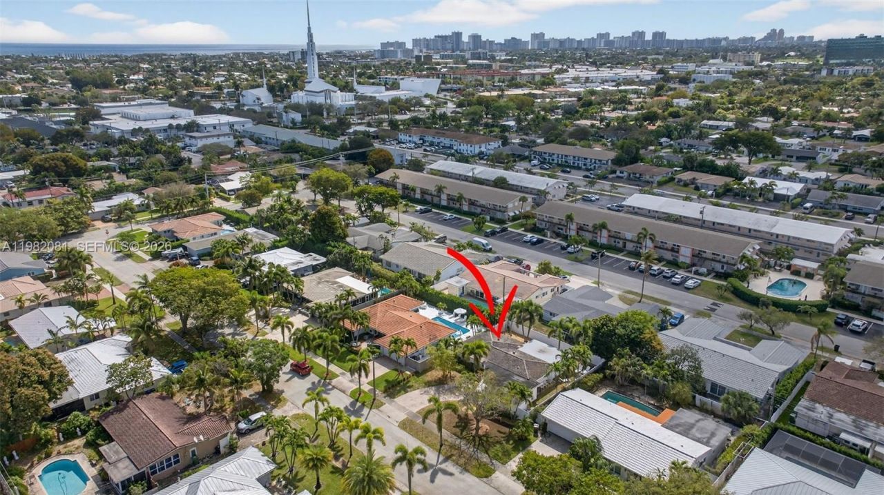 2136 NE 56th Pl, Fort Lauderdale, FL 33308 Photo