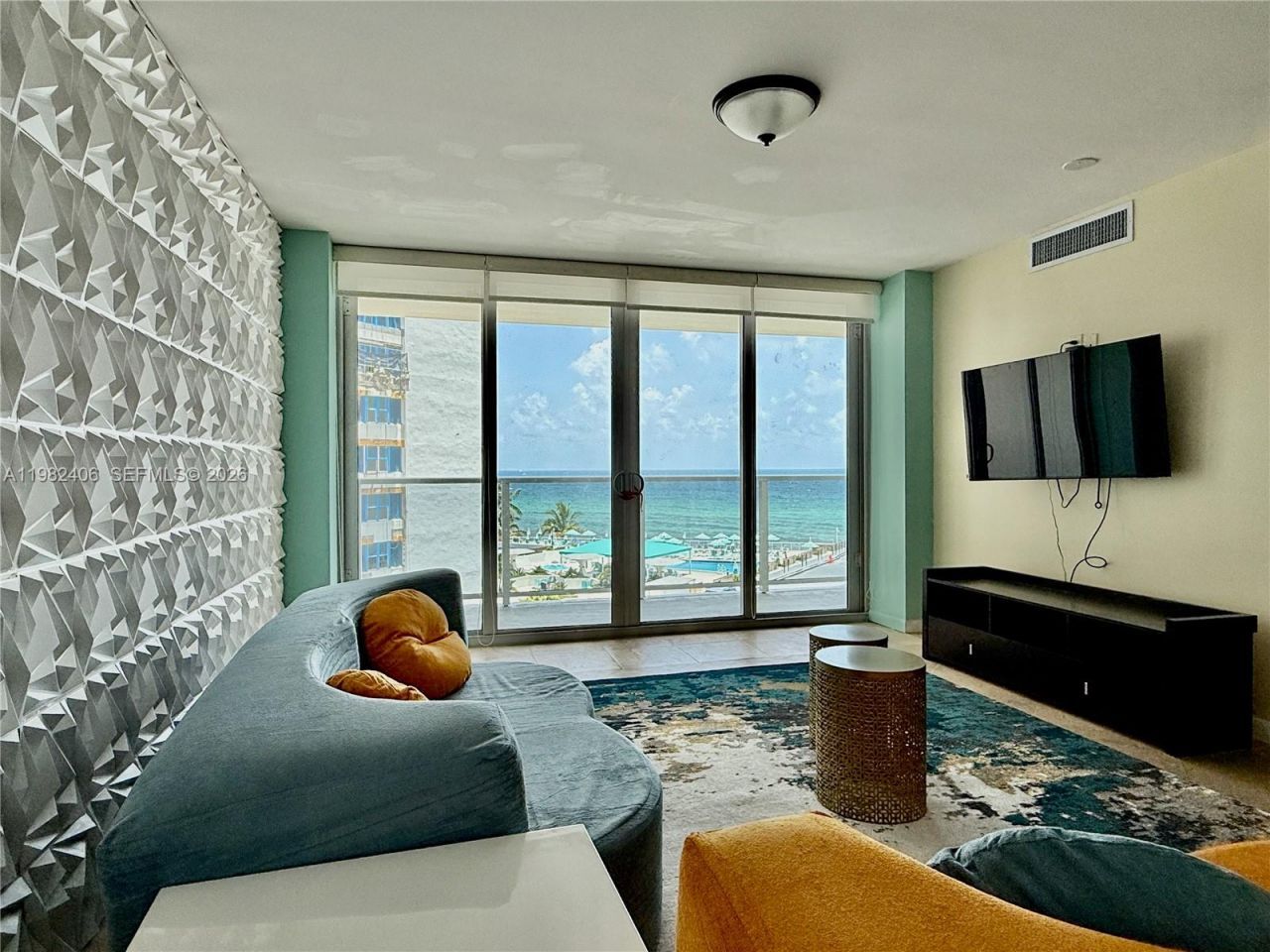 3180 S Ocean Dr, Unit 401, Hallandale Beach, FL 33009 Photo