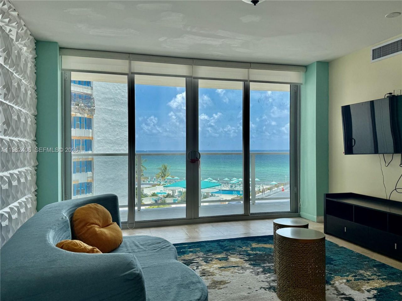 3180 S Ocean Dr, Unit 401, Hallandale Beach, FL 33009 Photo