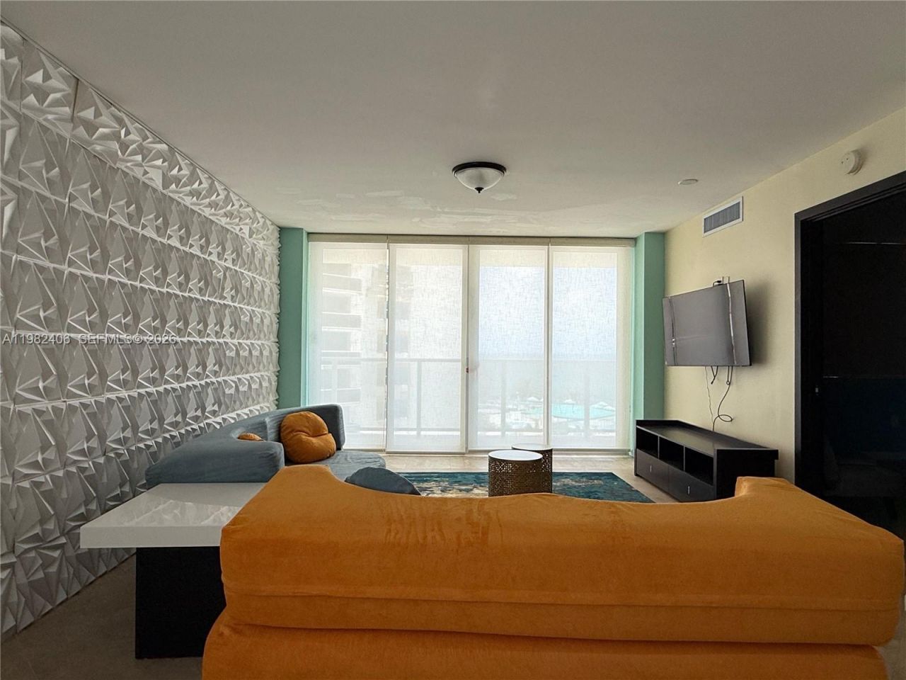 3180 S Ocean Dr, Unit 401, Hallandale Beach, FL 33009 Photo