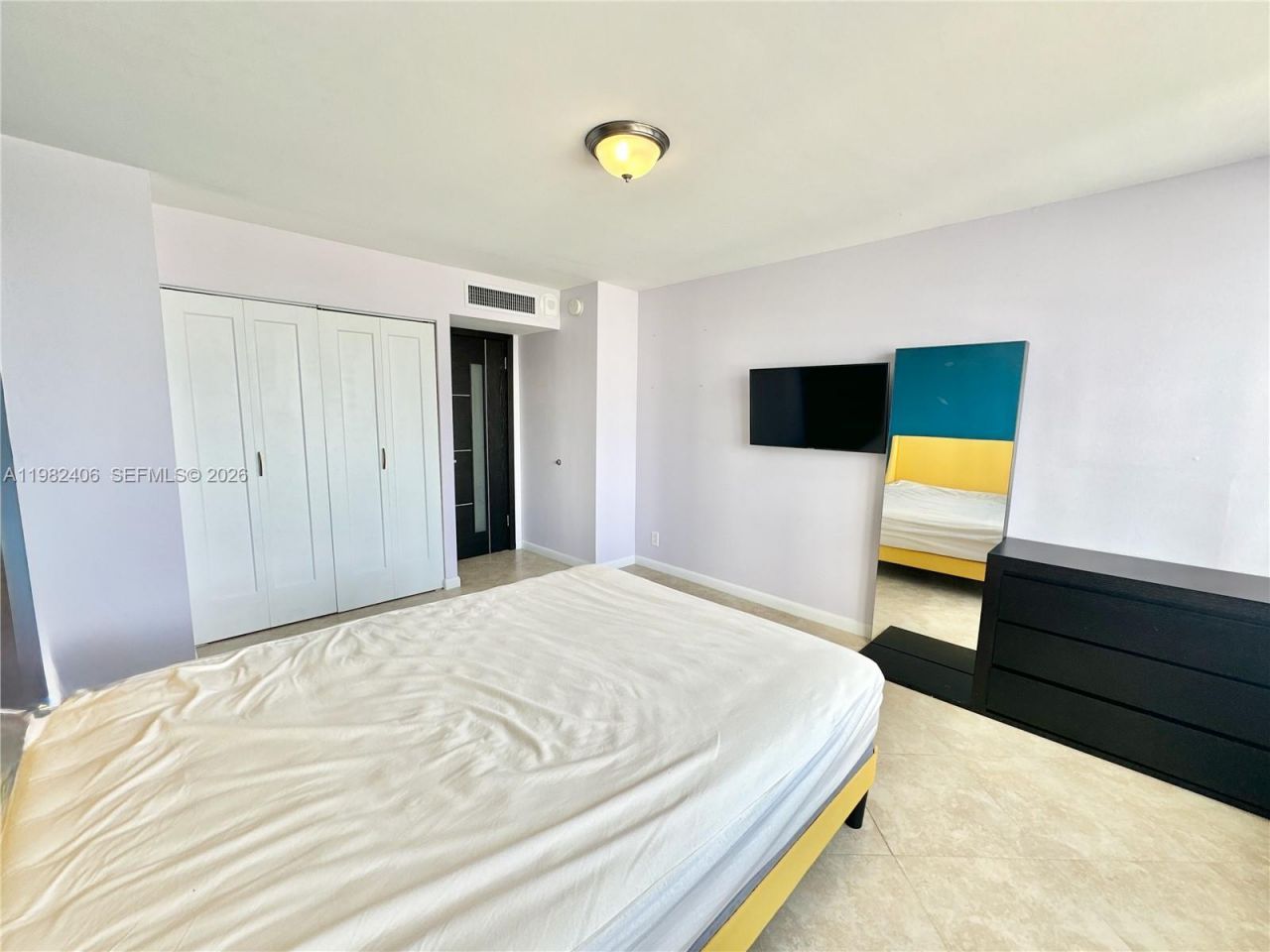 3180 S Ocean Dr, Unit 401, Hallandale Beach, FL 33009 Photo