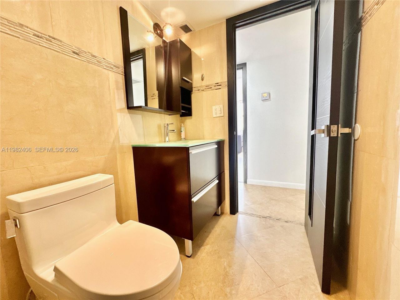 3180 S Ocean Dr, Unit 401, Hallandale Beach, FL 33009 Photo