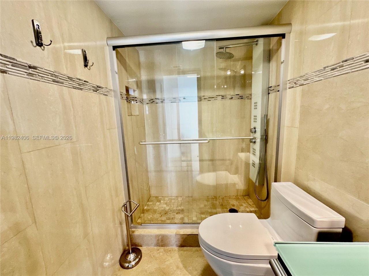 3180 S Ocean Dr, Unit 401, Hallandale Beach, FL 33009 Photo