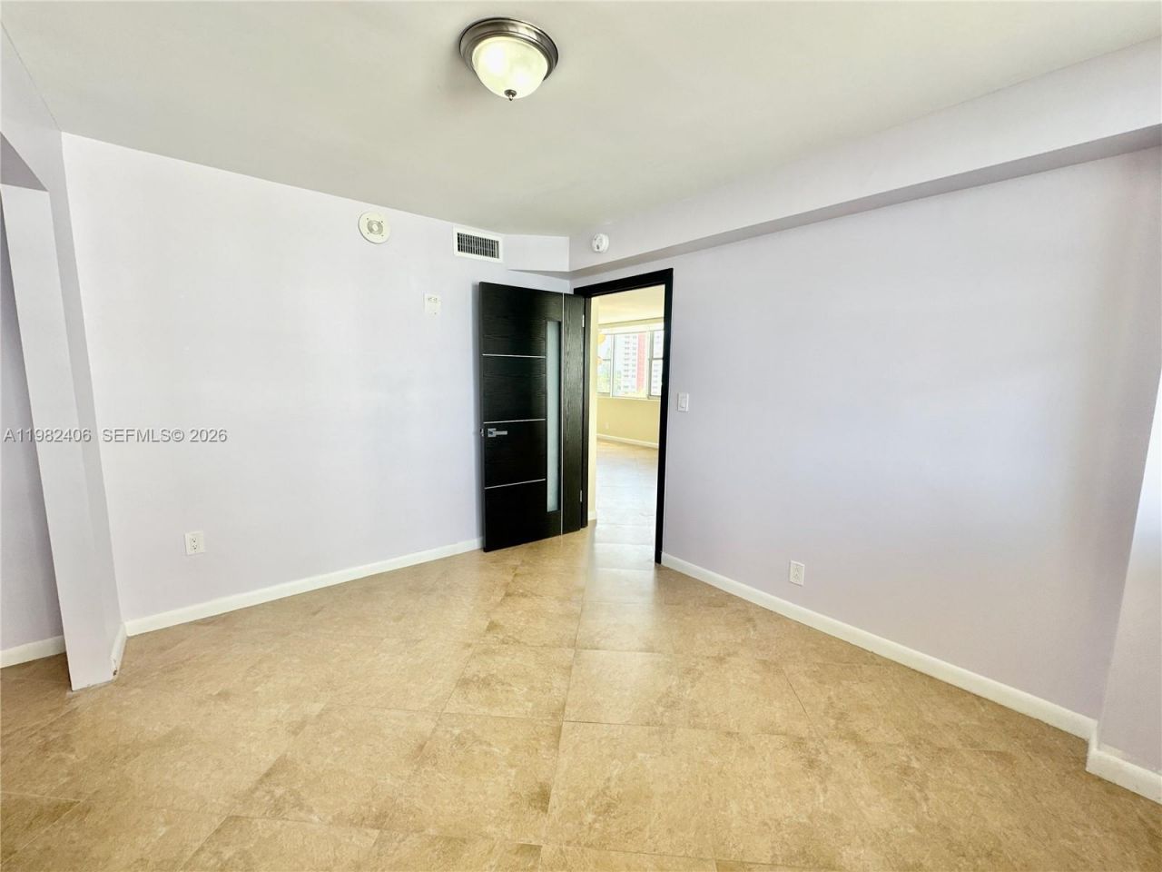 3180 S Ocean Dr, Unit 401, Hallandale Beach, FL 33009 Photo