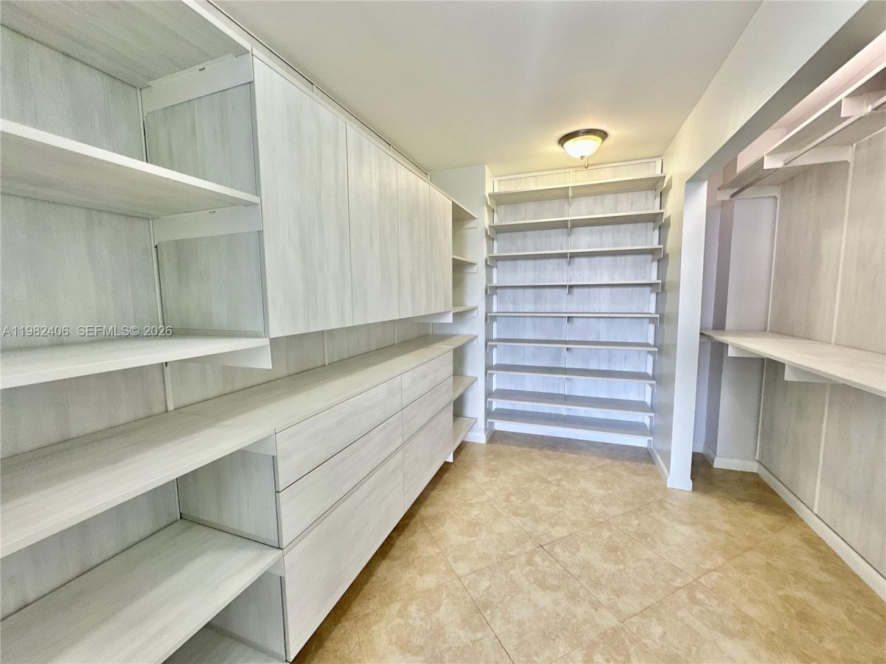 3180 S Ocean Dr, Unit 401, Hallandale Beach, FL 33009 Photo