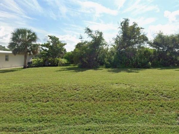 3502 DISCOVERY DR, Punta Gorda, FL 33983