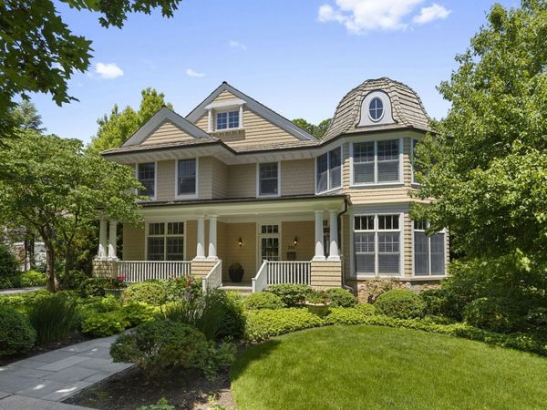 236 E NORTH Avenue , Lake Bluff, IL 60044