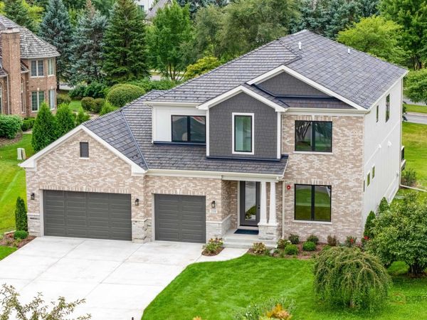 235 Plainfield Court, Vernon Hills, IL 60061