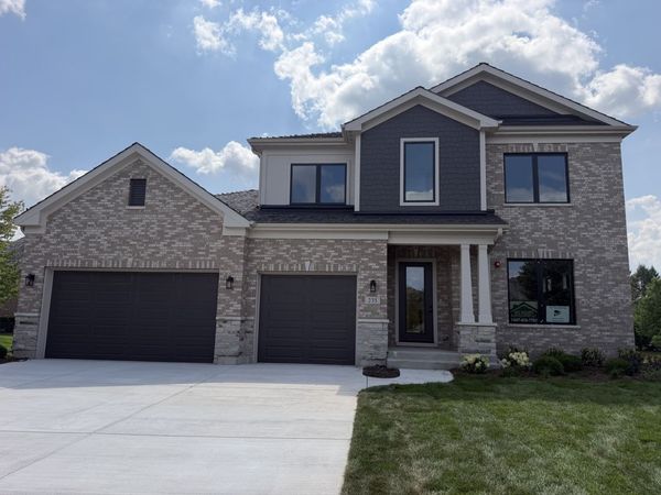 235 Plainfield Court, Vernon Hills, IL 60061