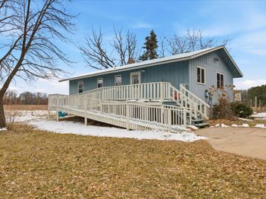 25431 Larch Street NW, Isanti, MN 55040