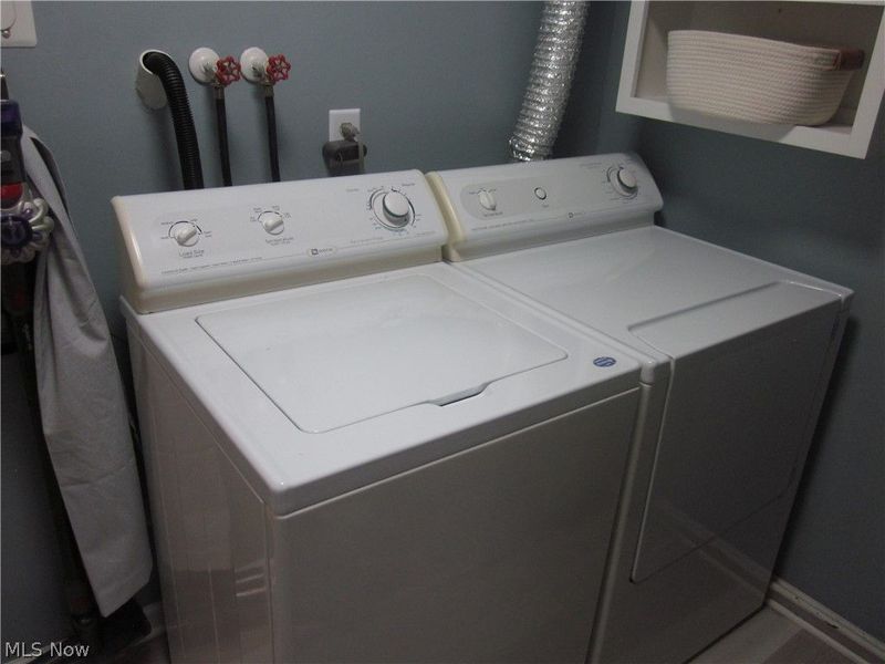 19704 Lorain Road, Unit 43, Fairview Park, OH 44126 Photo 32