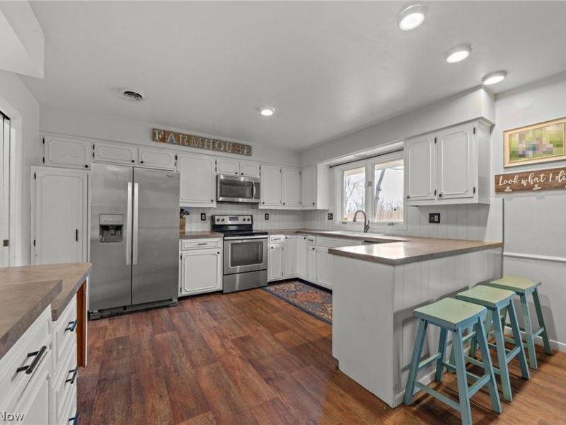 1065 Etter Road, Mogadore, OH 44260 Photo 11