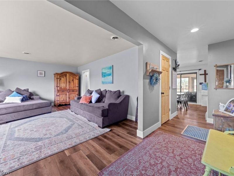 1065 Etter Road, Mogadore, OH 44260 Photo 7