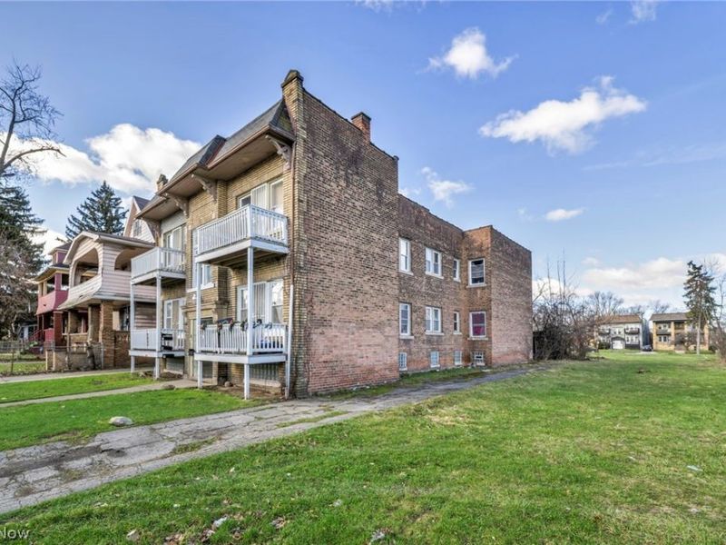 3438 E 140th Street, Cleveland, OH 44120 Photo 2