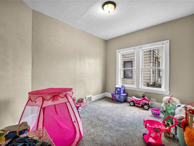 3438 E 140th Street, Cleveland, OH 44120 Photo 34