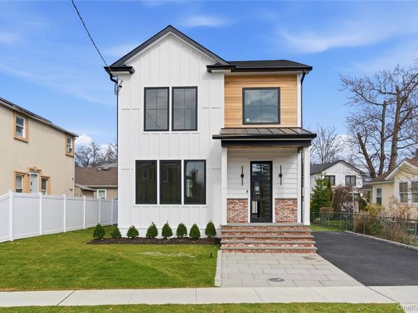 130 Albany Avenue, Westbury, NY 11590