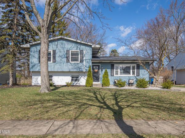 318 Birchdale Road , Perrysburg, OH 43551