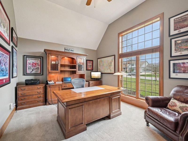 6045 Medallion Drive W, Westerville, OH 43082 Photo 10