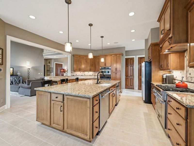 6045 Medallion Drive W, Westerville, OH 43082 Photo 22