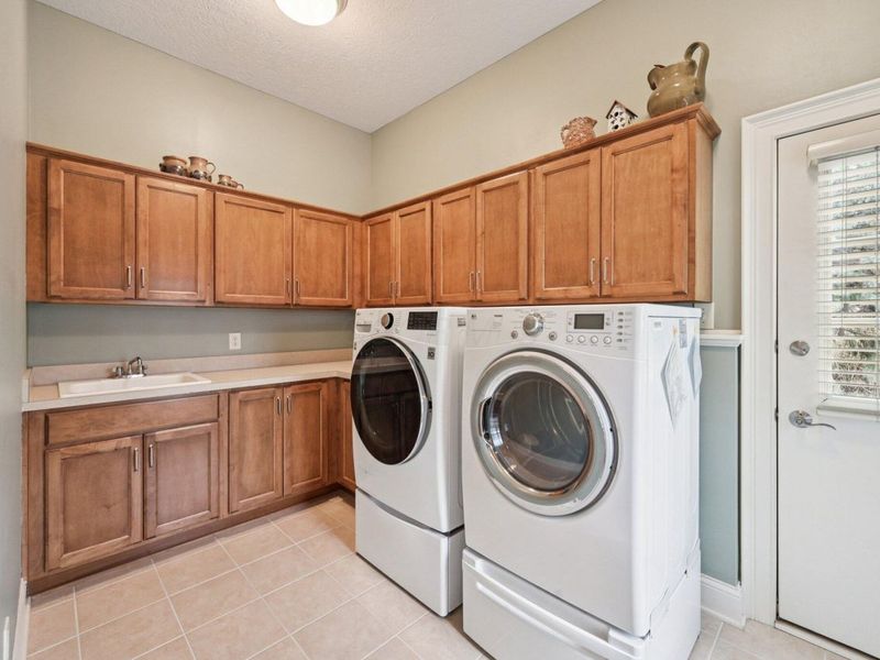 6045 Medallion Drive W, Westerville, OH 43082 Photo 32