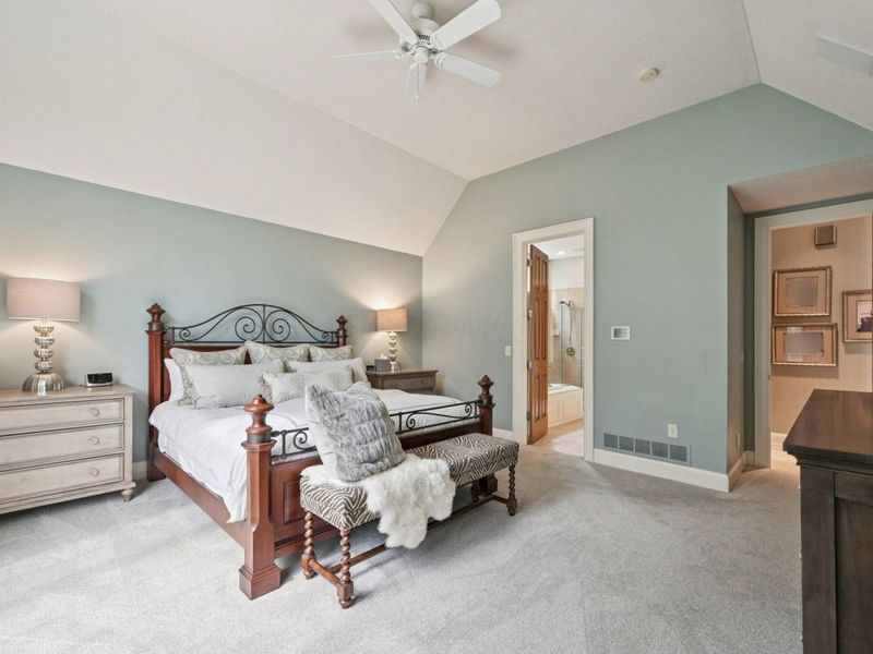 6045 Medallion Drive W, Westerville, OH 43082 Photo 34