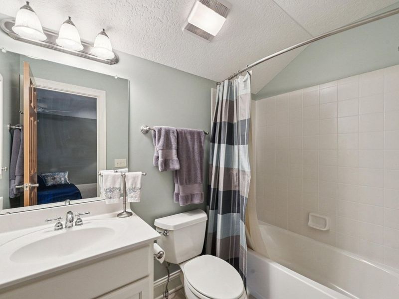 6045 Medallion Drive W, Westerville, OH 43082 Photo 43