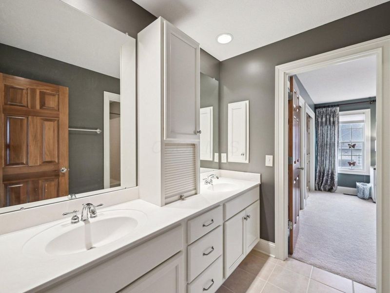 6045 Medallion Drive W, Westerville, OH 43082 Photo 47