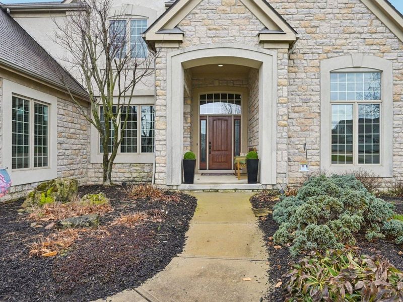 6045 Medallion Drive W, Westerville, OH 43082 Photo 7