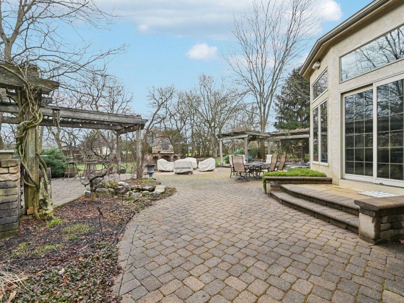 6045 Medallion Drive W, Westerville, OH 43082 Photo 71