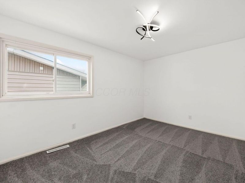 4743 Stiles Avenue , Columbus, OH 43228 Photo 27