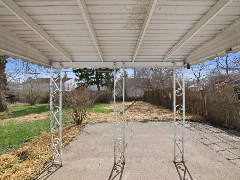 4743 Stiles Avenue , Columbus, OH 43228 Photo 35