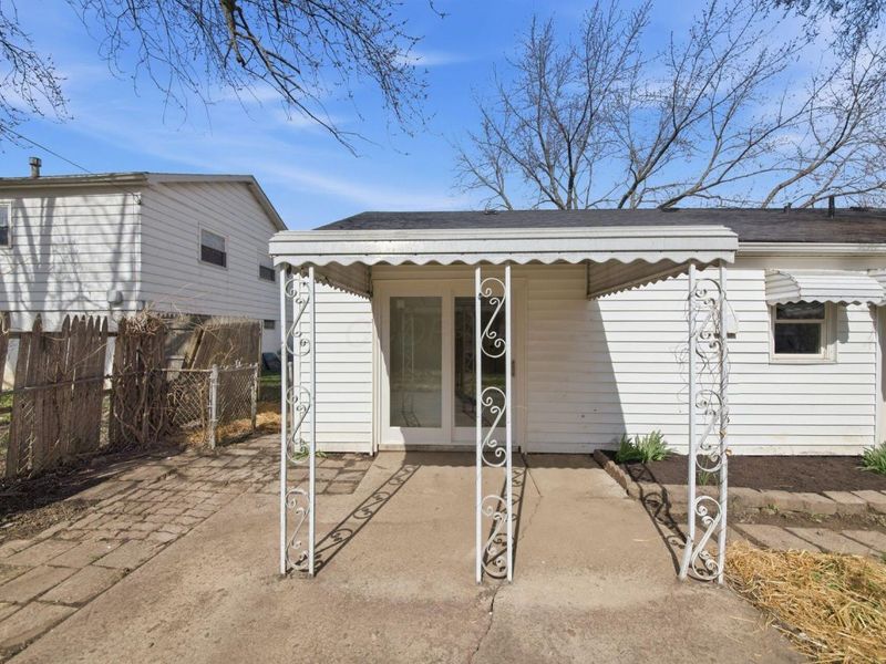 4743 Stiles Avenue , Columbus, OH 43228 Photo 36