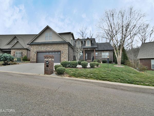 1006 Conner Lane, Lenoir City, TN 37772