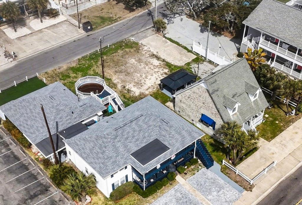 2006 S Ocean Blvd. Photo 37