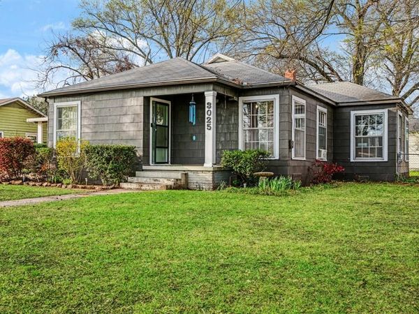 3025 E HOUSTON Street, Paris, TX 75460